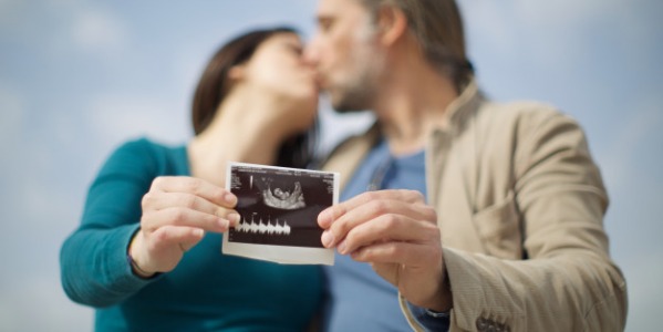 L’annonce grossesse originale par Chris L’annonce grossesse originale par Chris